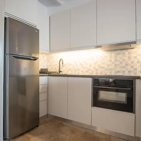 Seaview Euterpe Ambelas