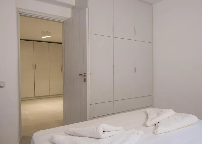 Seaview Euterpe Villa